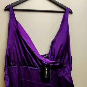 Long dress with slit silk